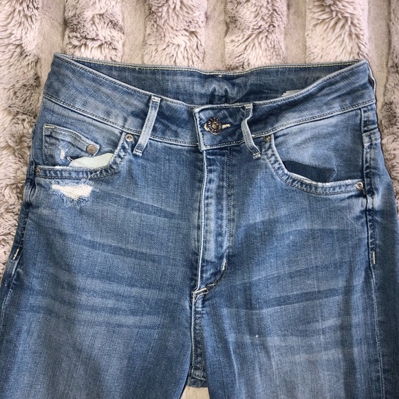 H&M Ripped Skinny Jeans - Picture 5 of 5
